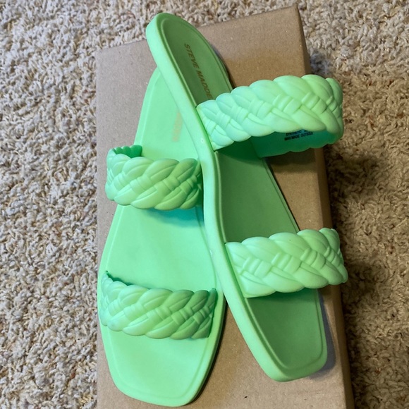 NWT Steve Madden Bohemia sandals slides womens sz 9 Lime Green New Shoes Jelly - Picture 2 of 11